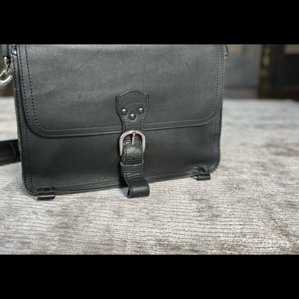 Saddleback Leather Medium Thin Briefcase Attaché